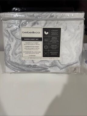 NWT Marble Pattern Queen Sheet Set from BEBE!